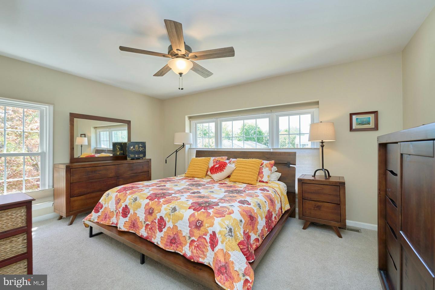 5536 Starboard Ct