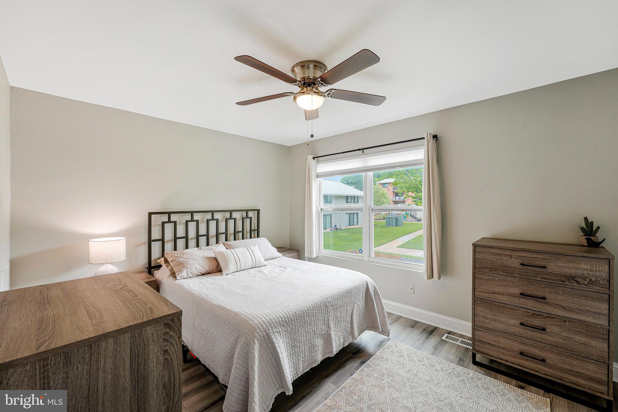 3424 Lockheed Blvd #F