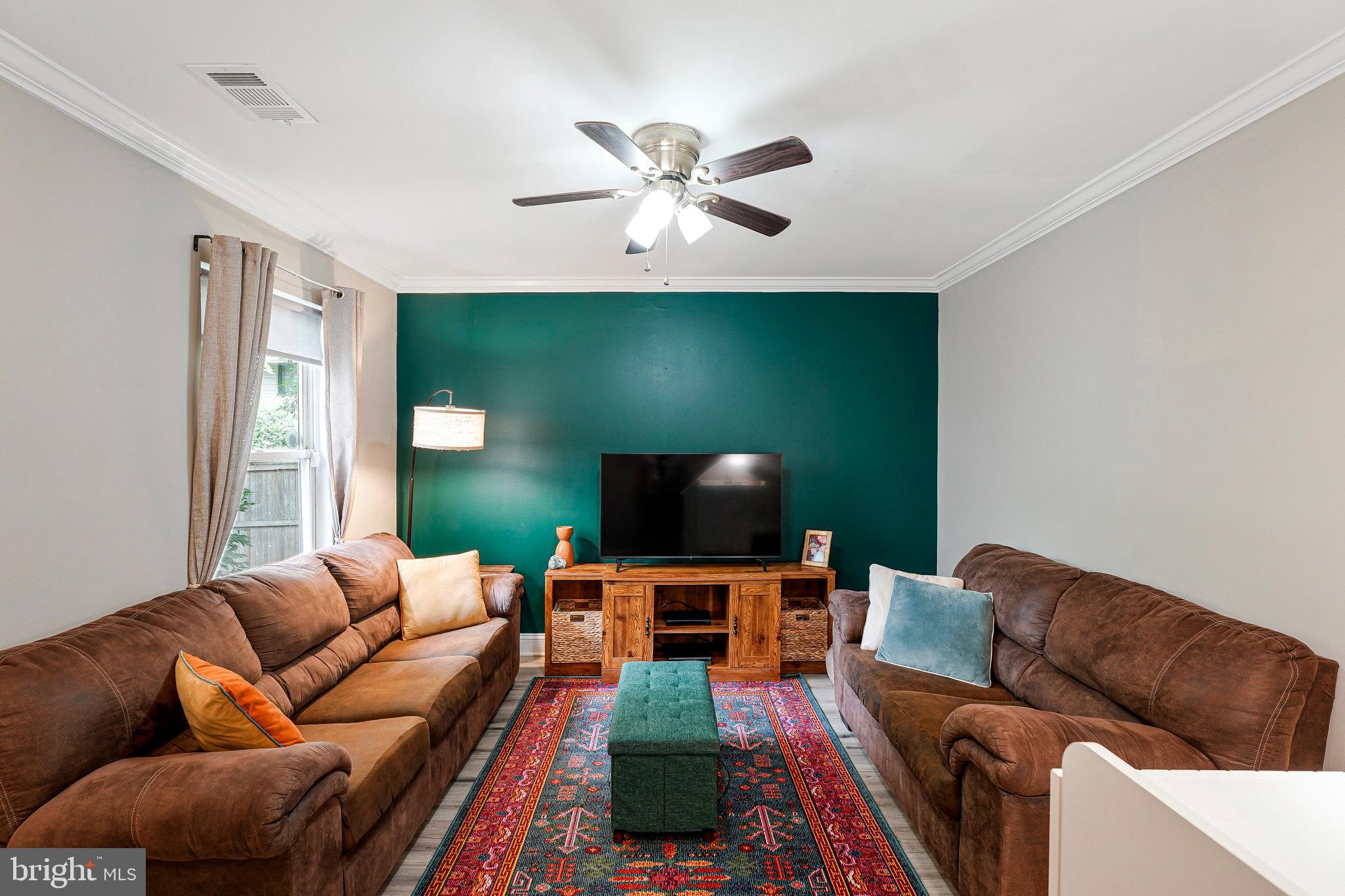 3424 Lockheed Blvd #F