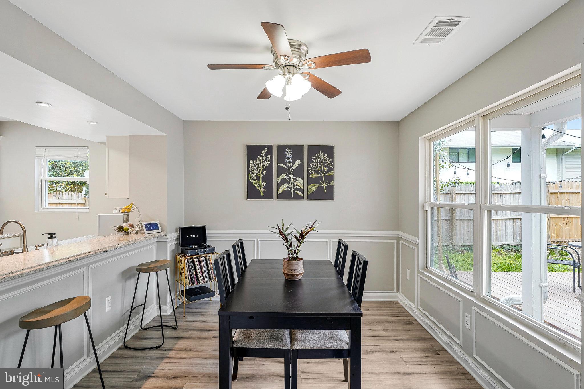 3424 Lockheed Blvd #F