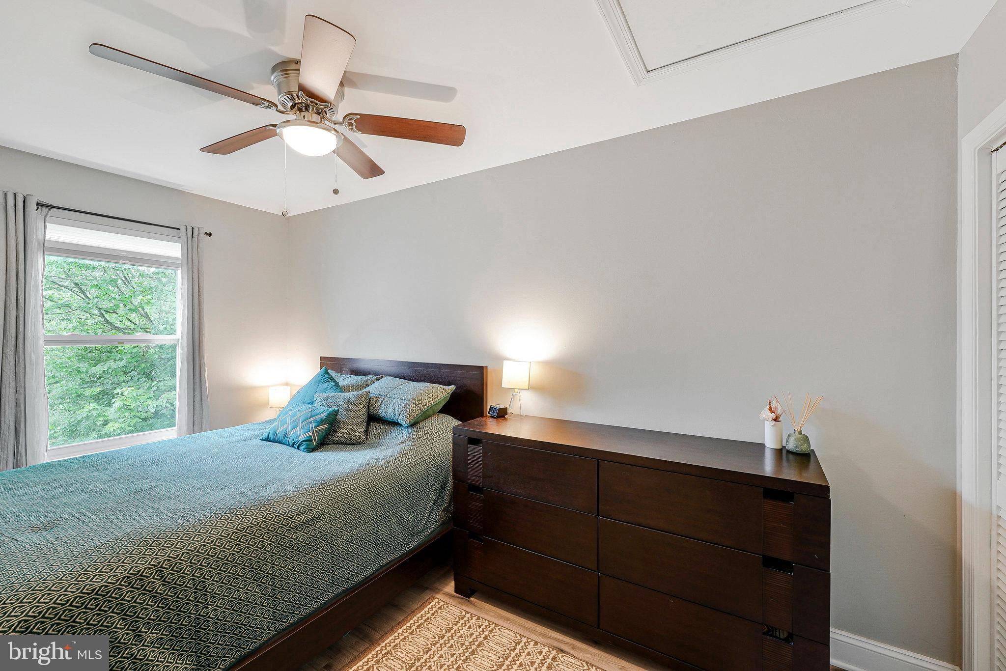 3424 Lockheed Blvd #F