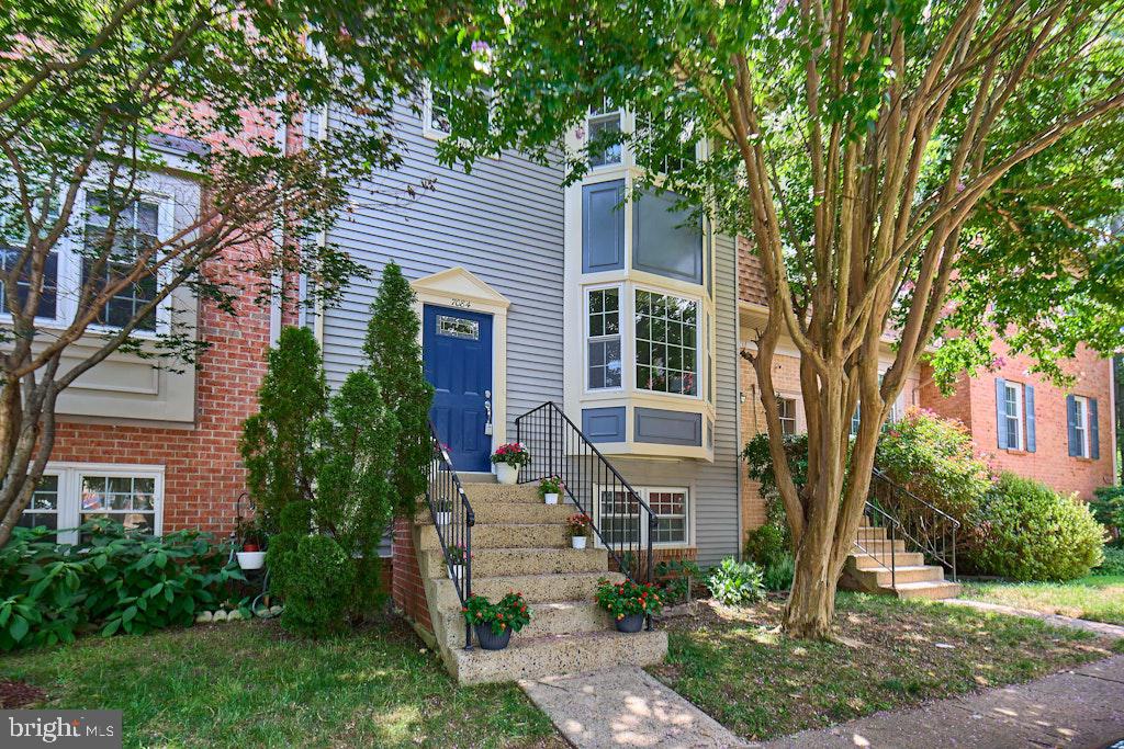 7084 Solomon Seal Ct
