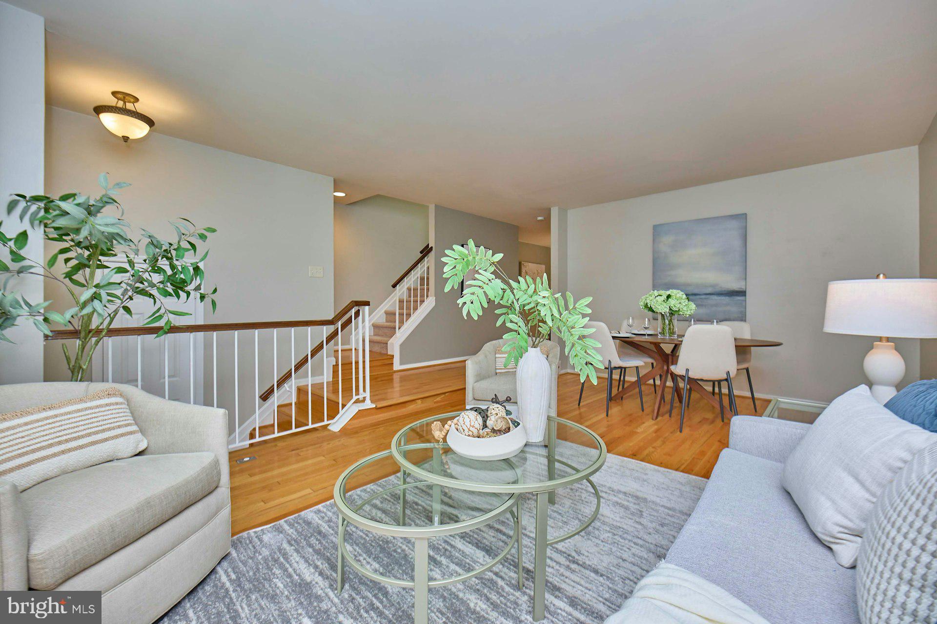 7084 Solomon Seal Ct