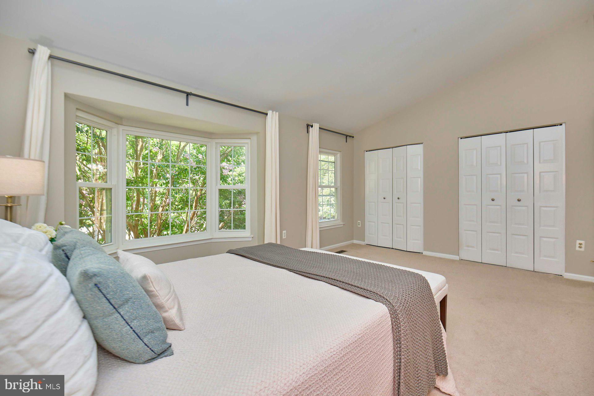 7084 Solomon Seal Ct