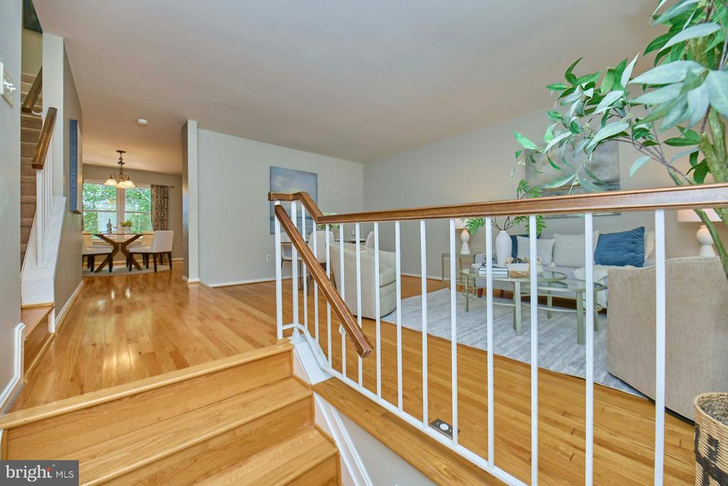 7084 Solomon Seal Ct