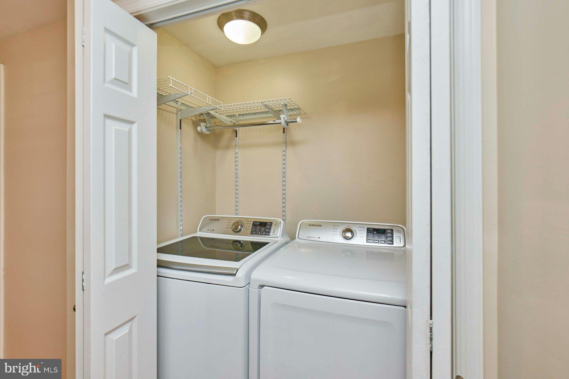 7084 Solomon Seal Ct