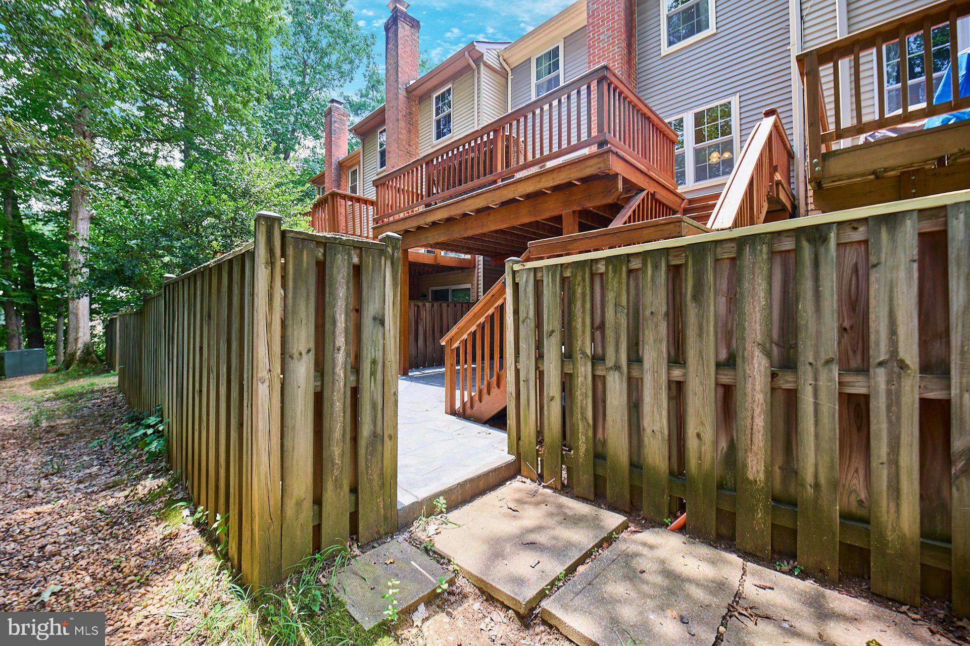 7084 Solomon Seal Ct