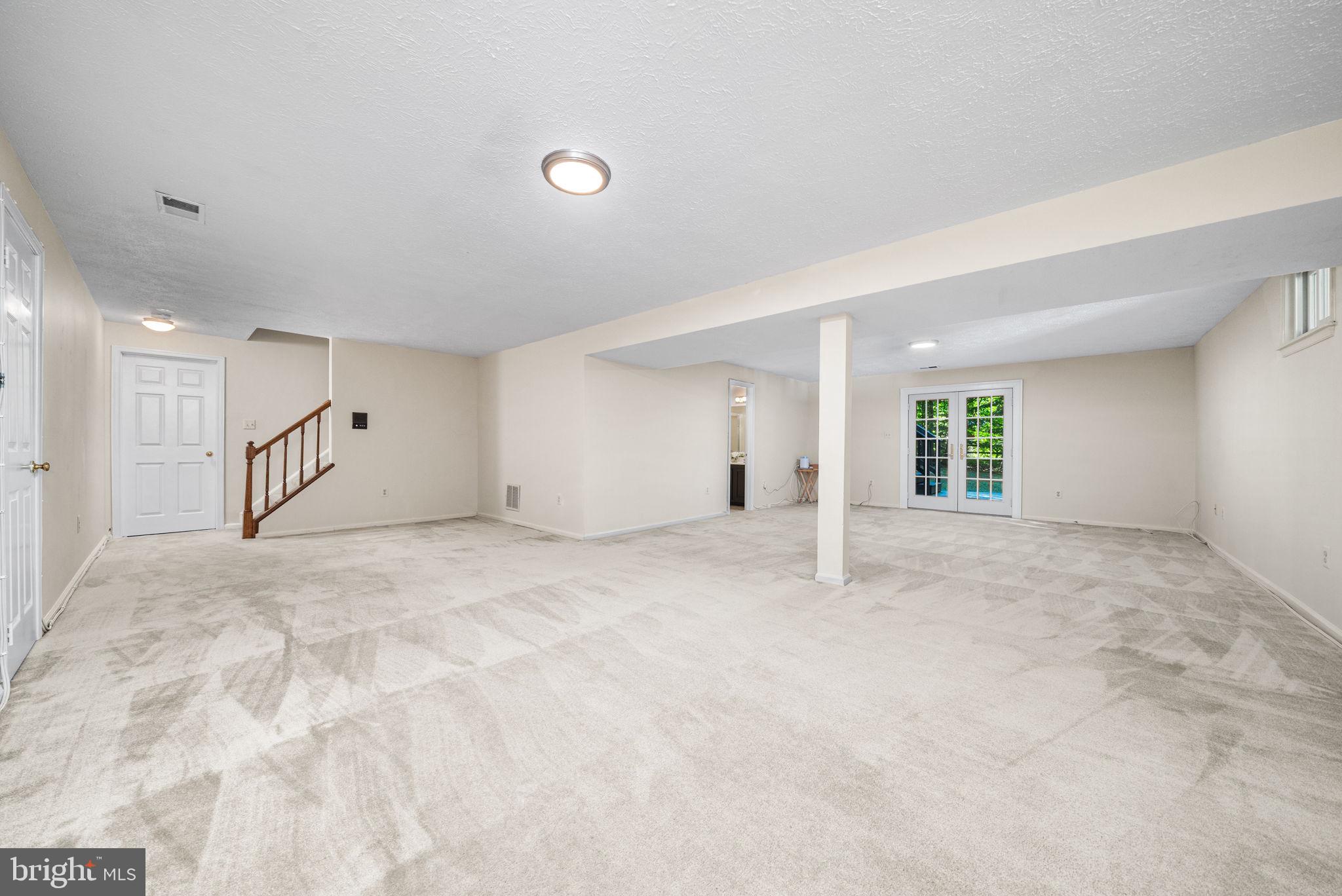 9745 ROLLING RIDGE DRIVE