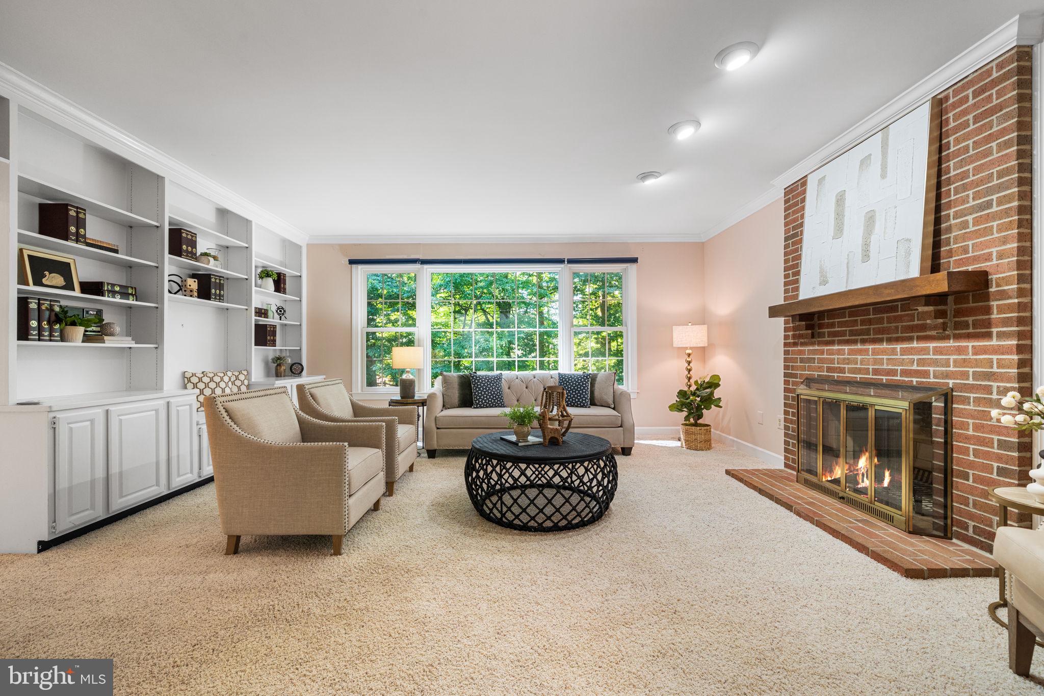 9745 ROLLING RIDGE DRIVE