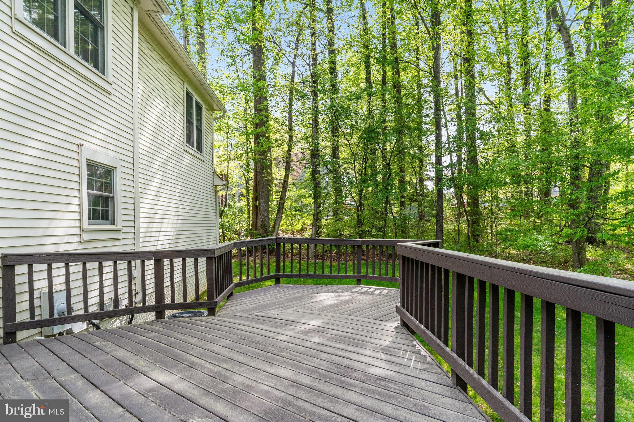 9745 ROLLING RIDGE DRIVE