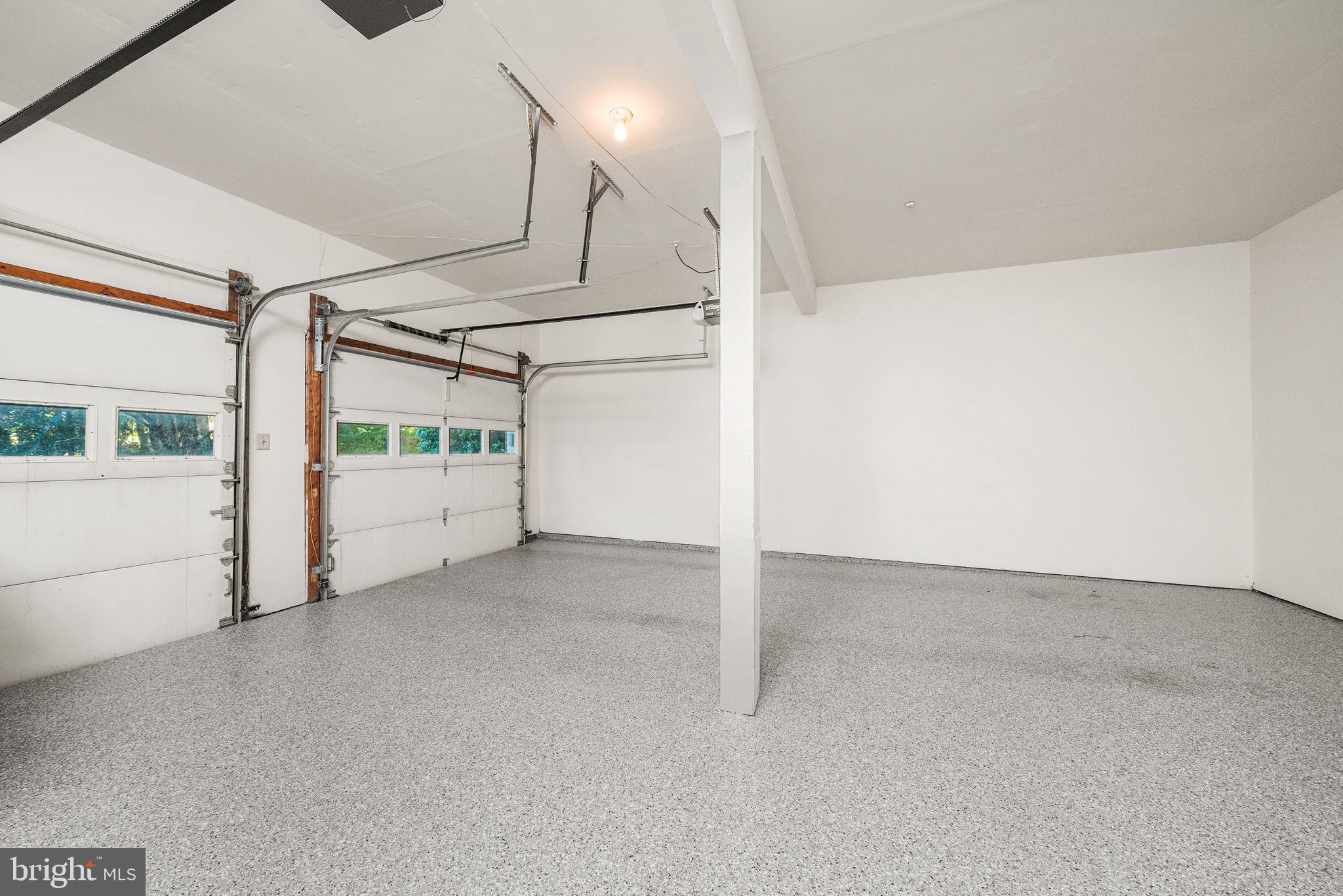 9745 ROLLING RIDGE DRIVE