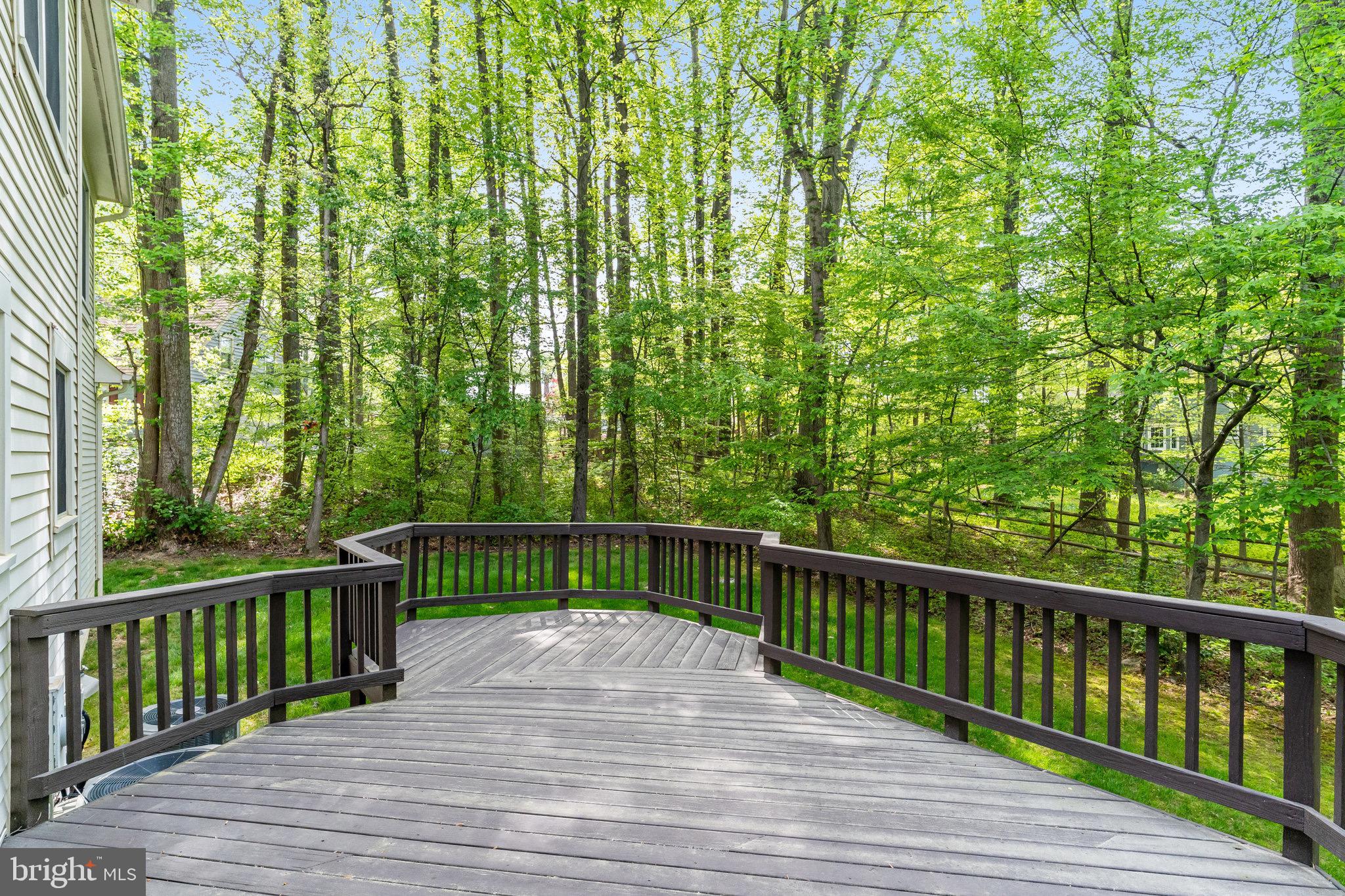 9745 ROLLING RIDGE DRIVE