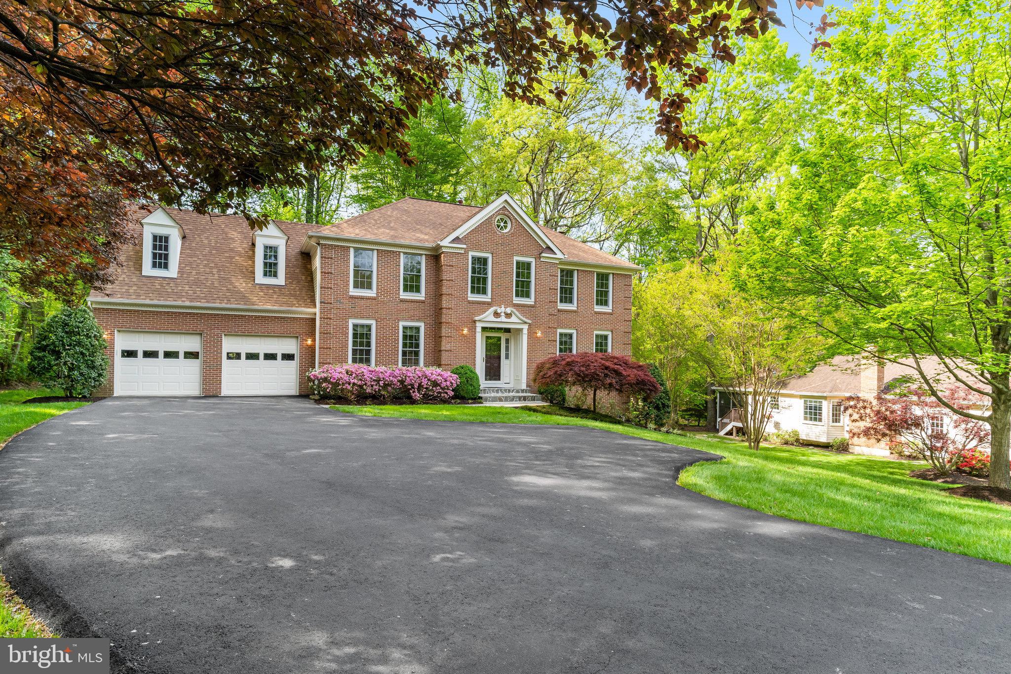 9745 ROLLING RIDGE DRIVE