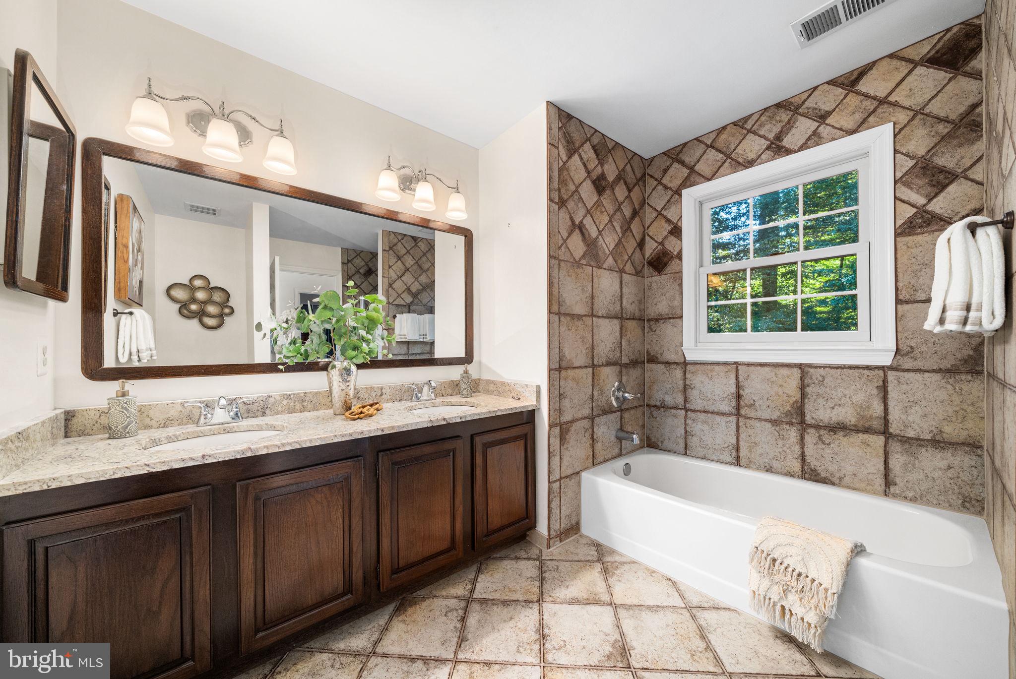 9745 ROLLING RIDGE DRIVE