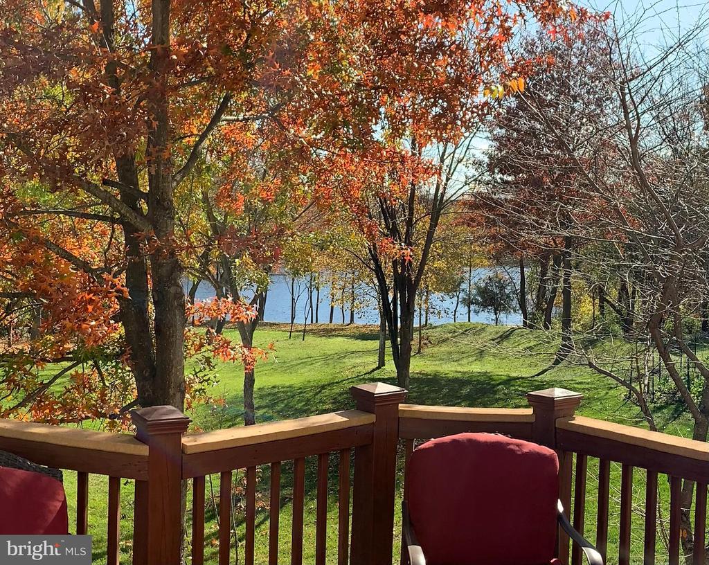 8703 FLOWERING DOGWOOD LANE