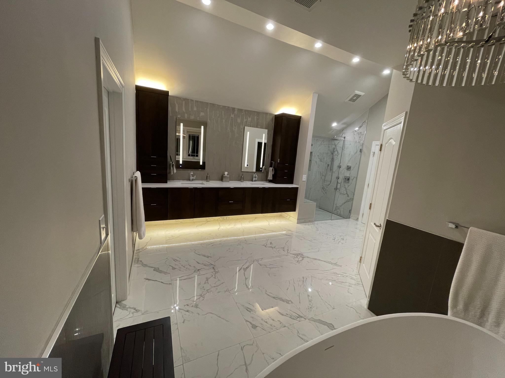 8703 FLOWERING DOGWOOD LANE