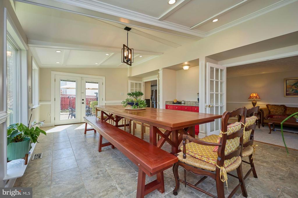 7307 STERLING GROVE DRIVE