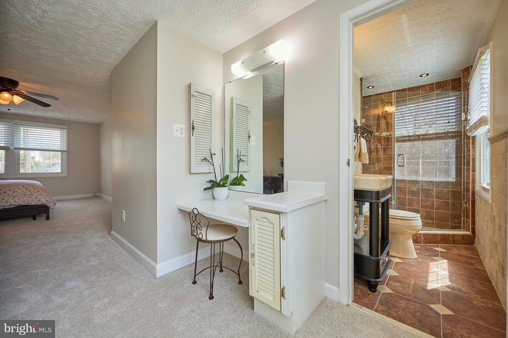 7307 STERLING GROVE DRIVE