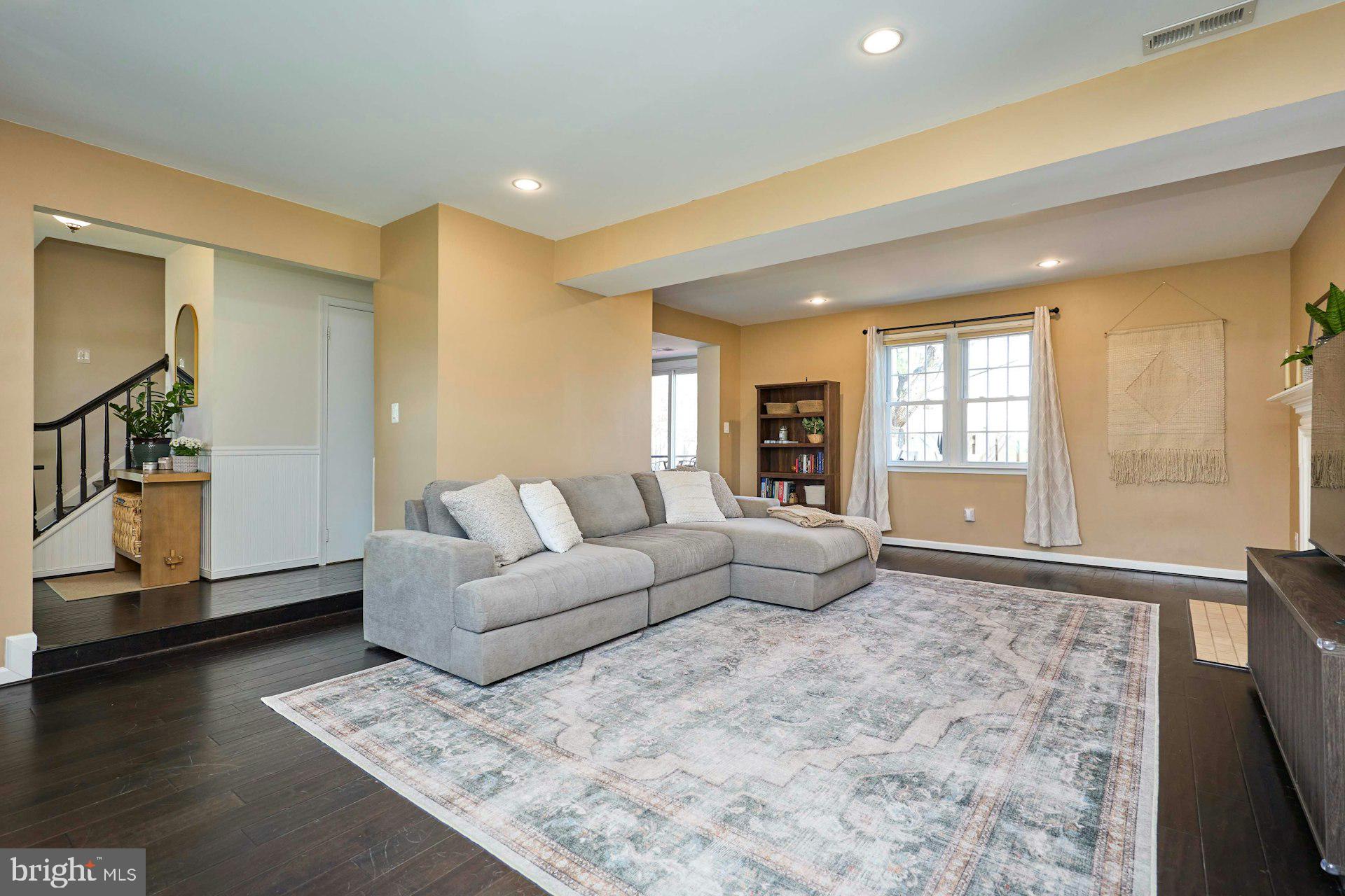 12827 FANTASIA DRIVE