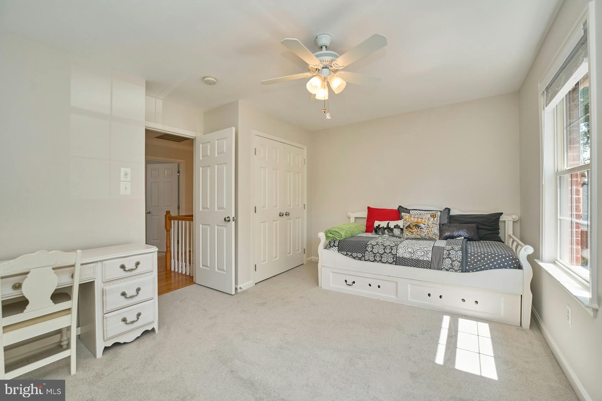 47022 Bainbridge Pl