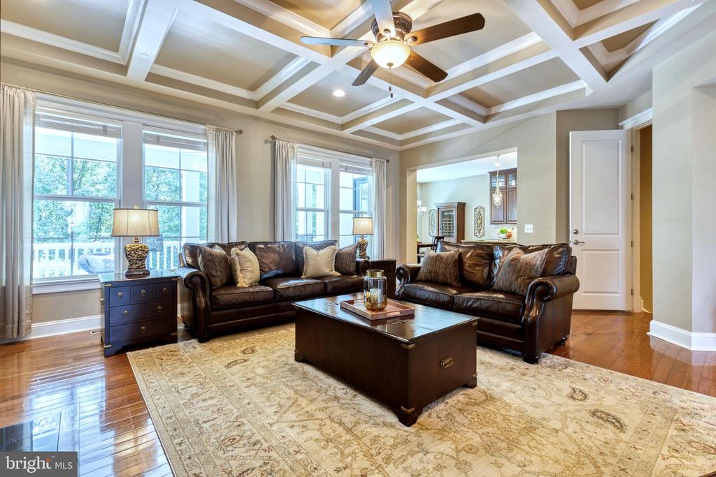 17147 Belle Isle Dr