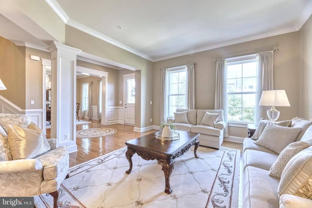 17147 Belle Isle Dr