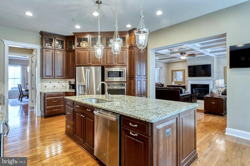 17147 Belle Isle Dr
