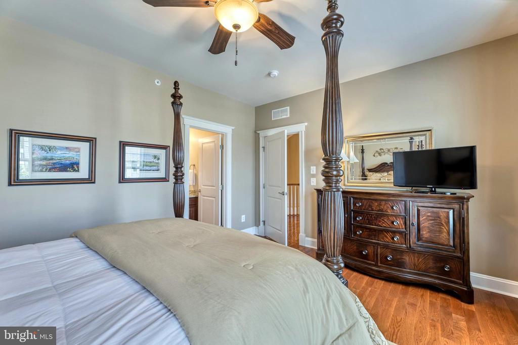 17147 Belle Isle Dr