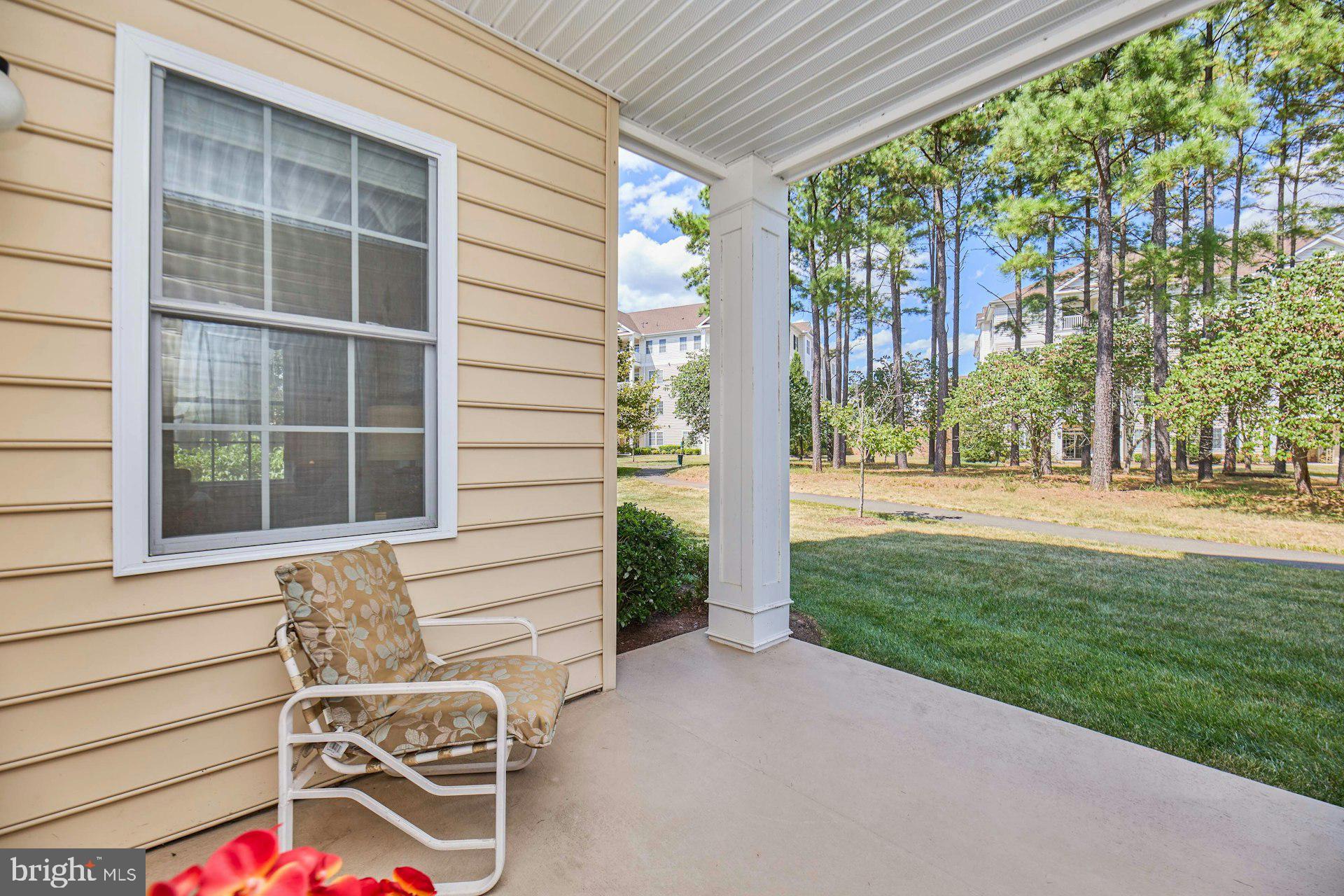 15211 ROYAL CREST DRIVE 101