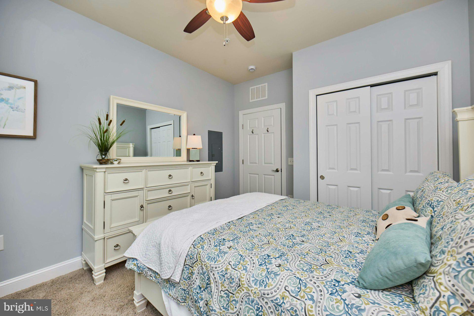 15211 ROYAL CREST DRIVE 101