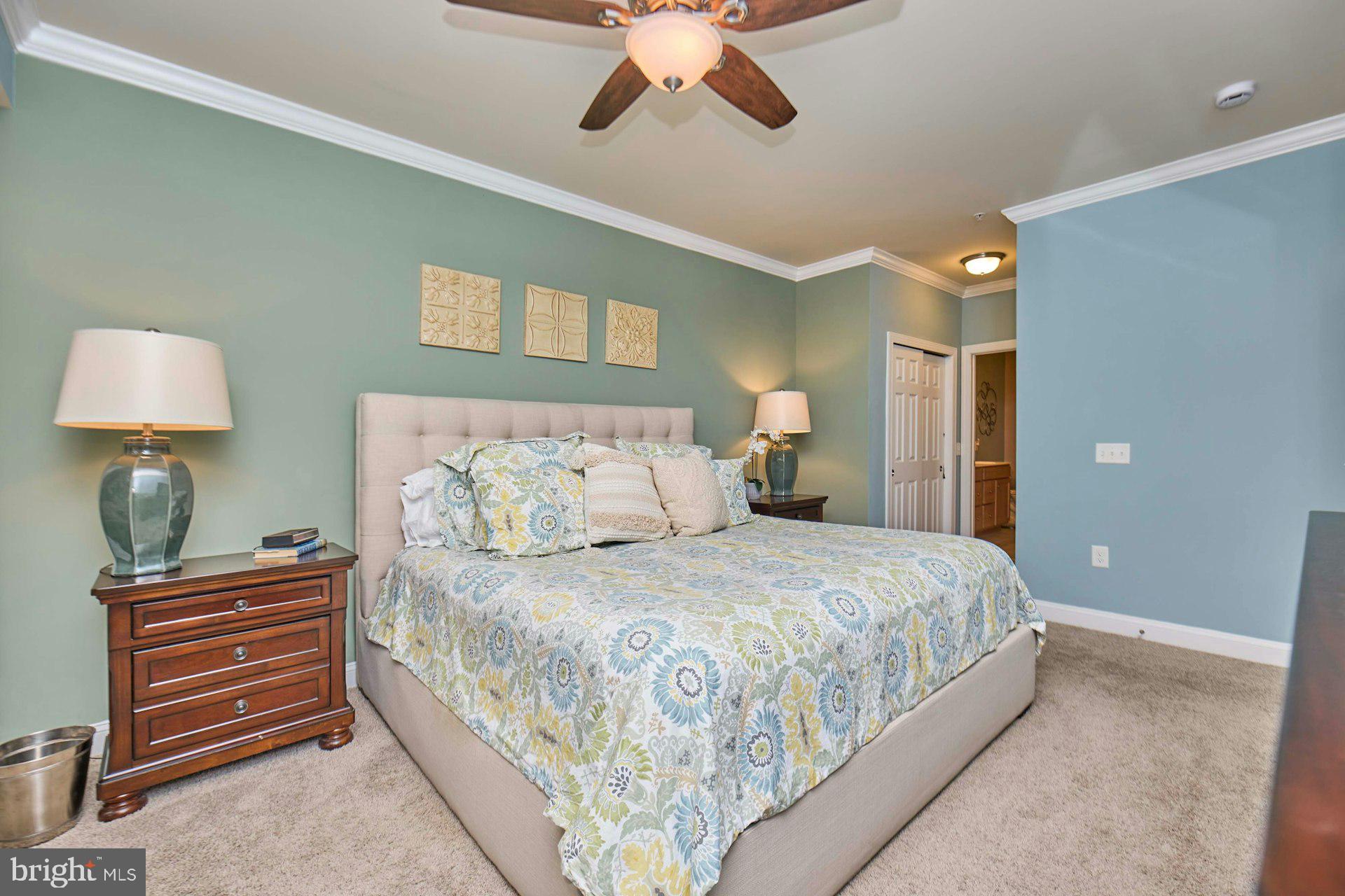 15211 ROYAL CREST DRIVE 101
