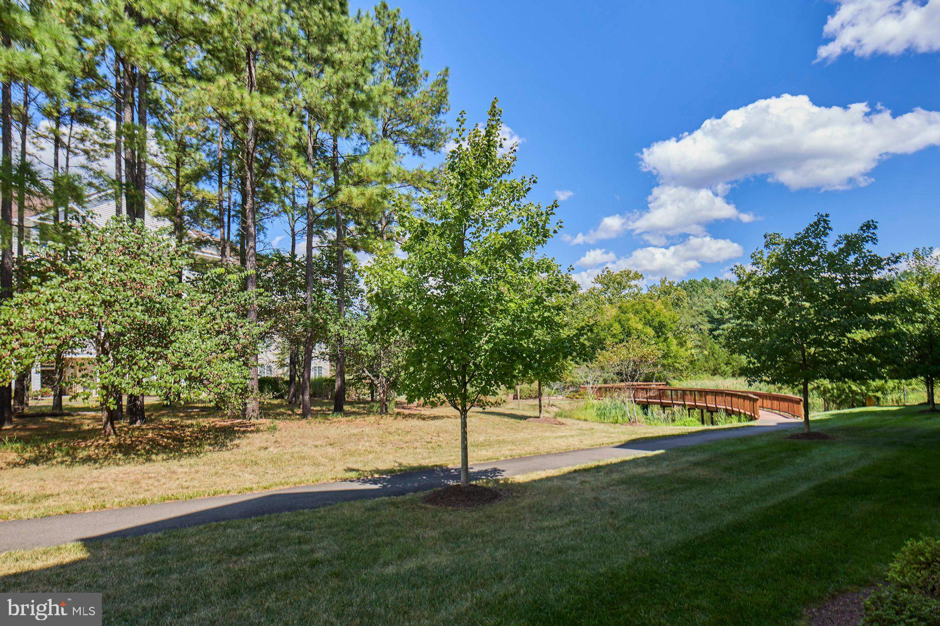 15211 ROYAL CREST DRIVE 101