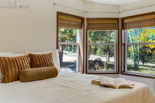 51 Black Mesa Circle