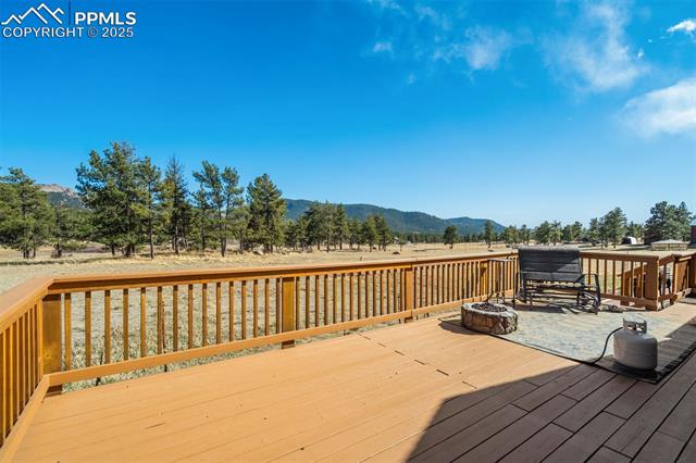 464 Hackamore Drive