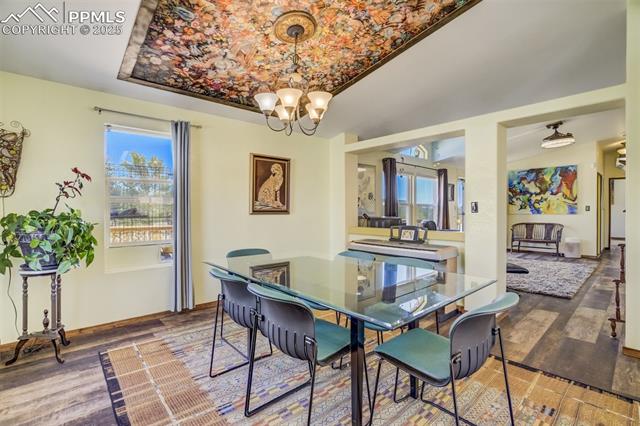 464 Hackamore Drive