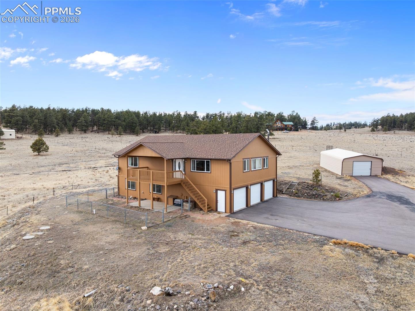 115 White Tail Lane