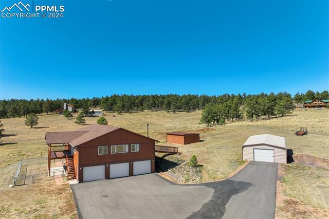 115 White Tail Lane