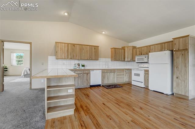 115 White Tail Lane