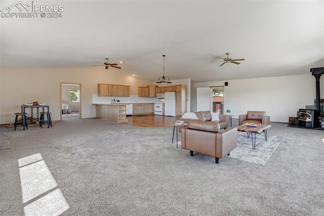 115 White Tail Lane