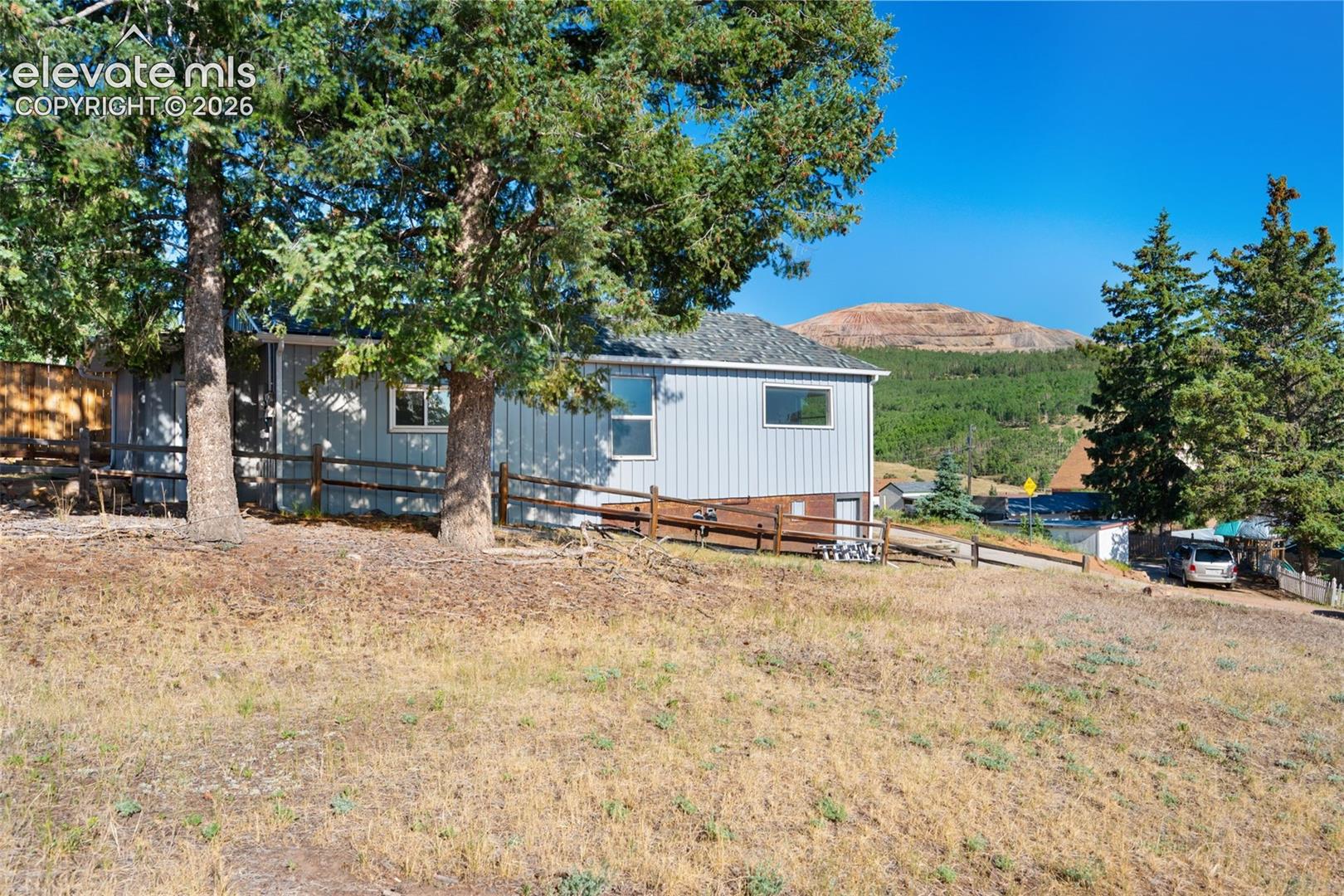 405 Eaton Avenue