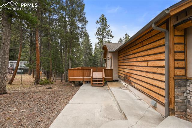 1300 W Midland Avenue