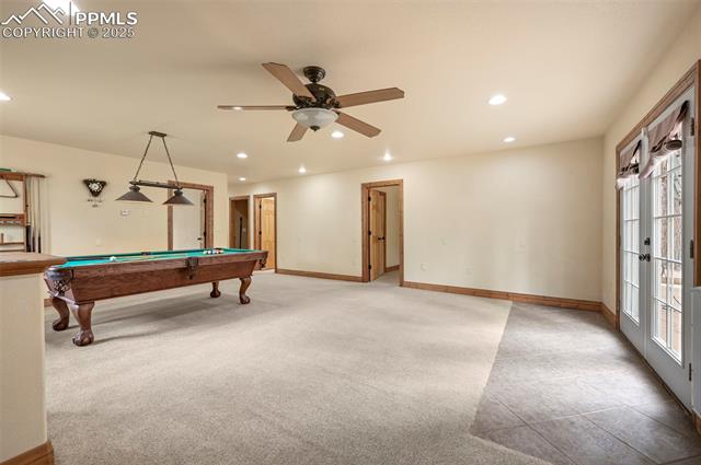 1300 W Midland Avenue