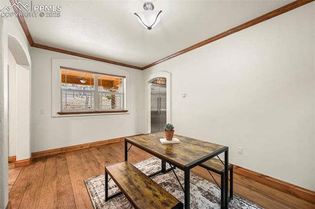 1300 W Midland Avenue