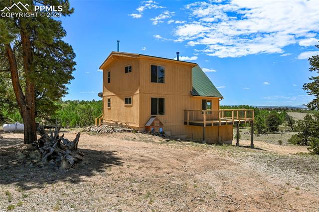 1689 Grand Teton Drive