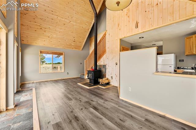 1689 Grand Teton Drive