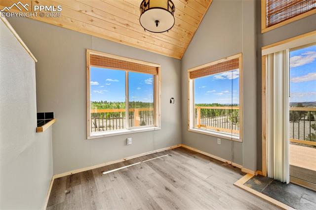 1689 Grand Teton Drive