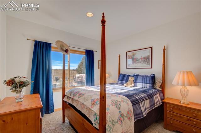 2972 Rock Circle