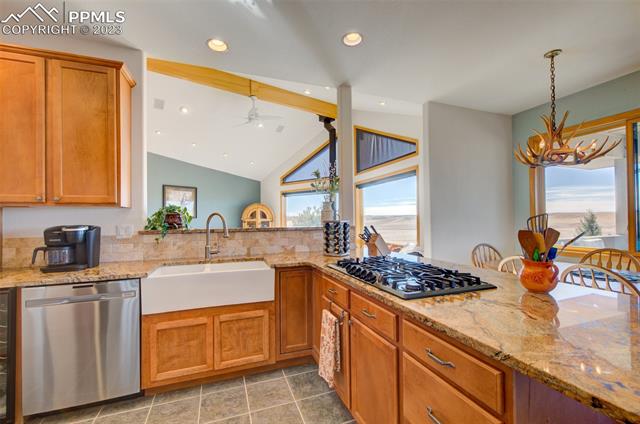2972 Rock Circle