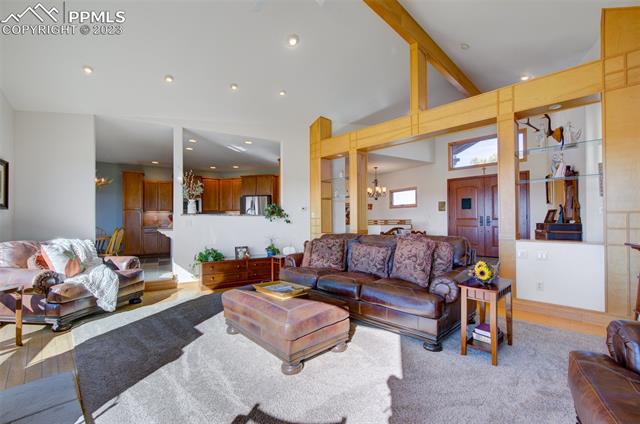 2972 Rock Circle