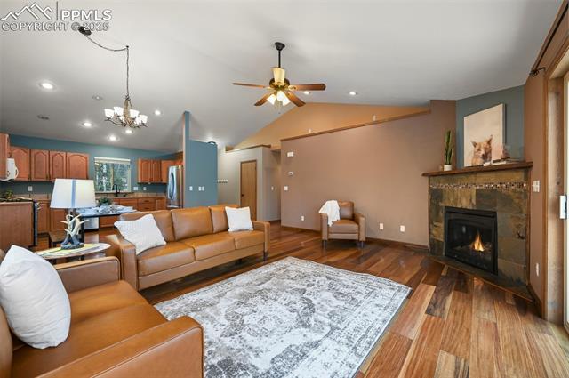 123 Grizzly Peak Road